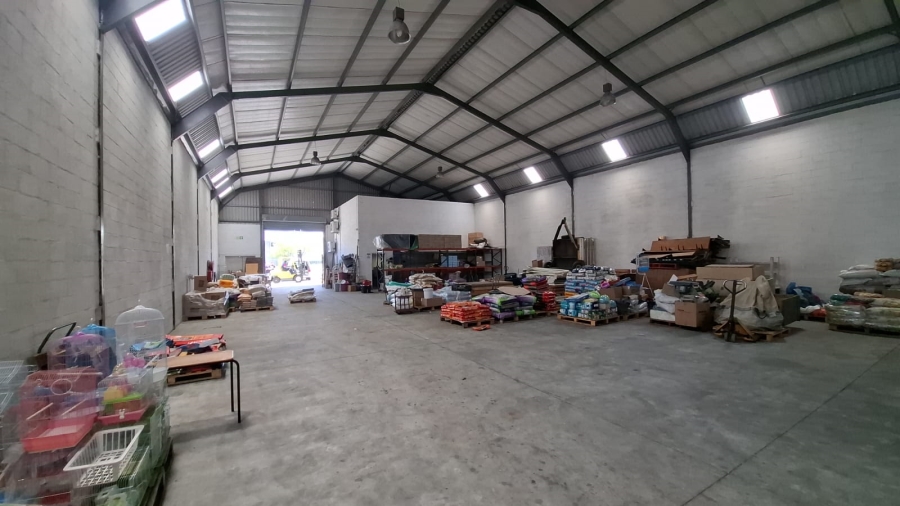 To Let commercial Property for Rent in Brackenfell Central Western Cape